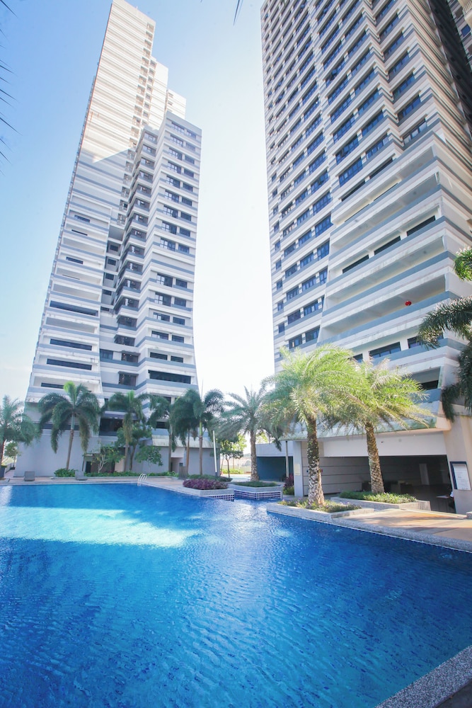 Meridian Medini Cozy Suites By The One photo 1