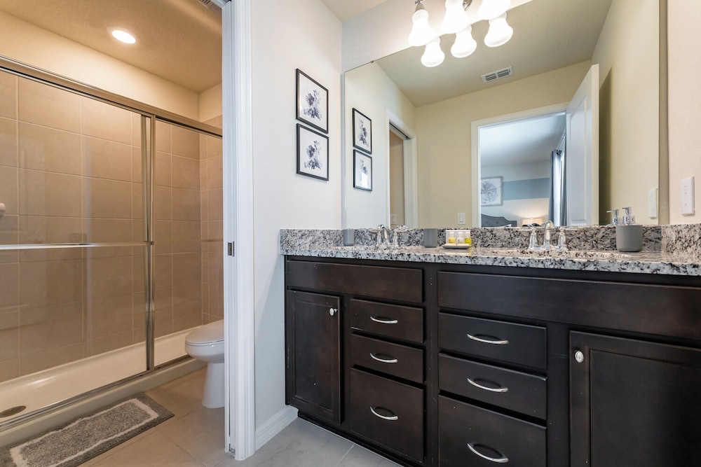 Discover Your Perfect Getaway 8BR Wonder