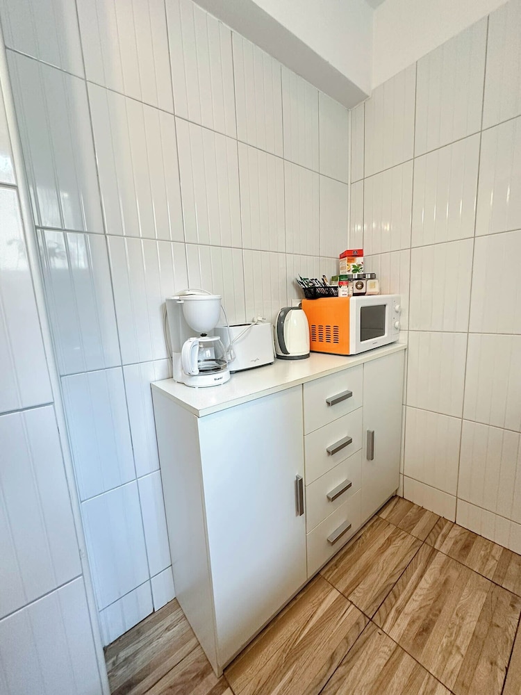 Sunrise Apartments City Center