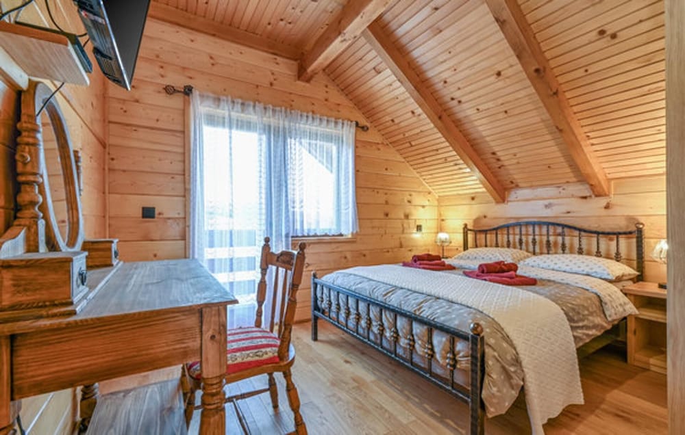 Dream Villa Sleeps 8 With Sauna