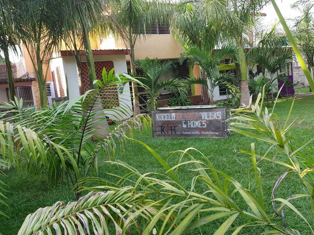 kogelo villas