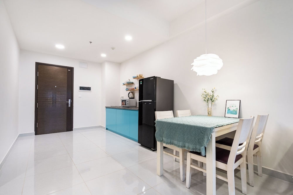 SOHO Premier Residence