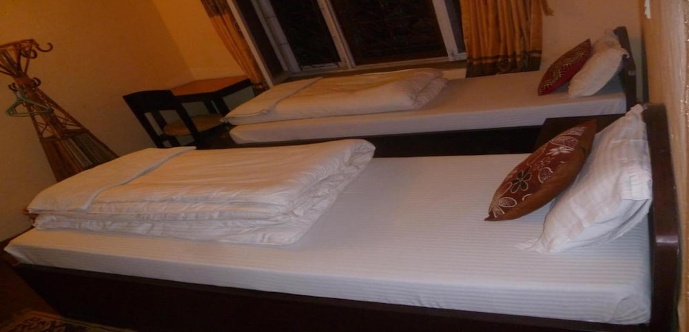 MeroStay 193 Des view 4
