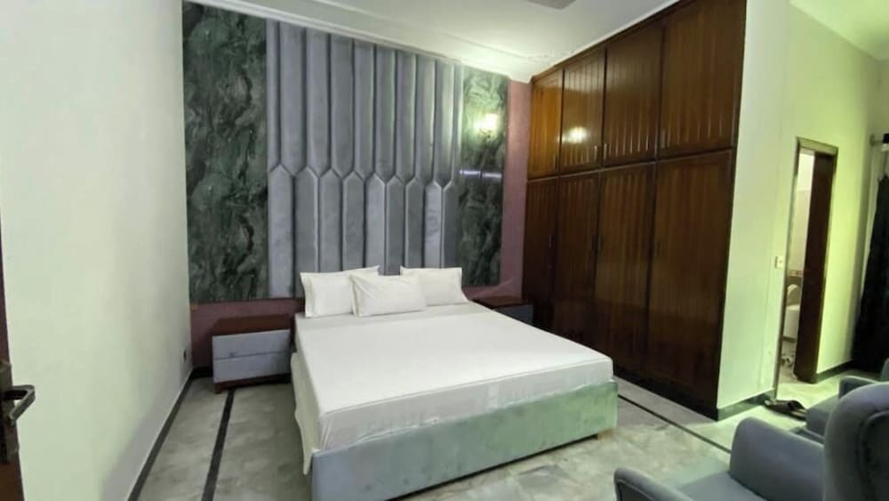 Milton Lodge Guesthouse