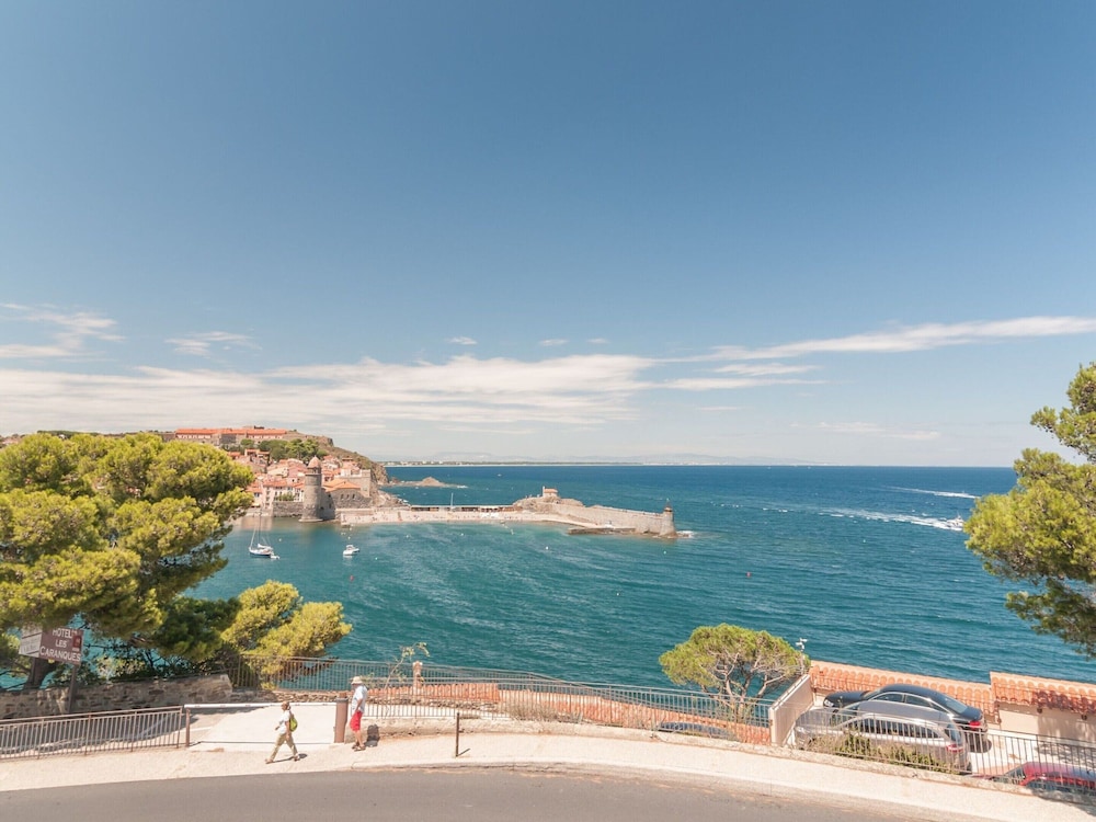 Apartment in Collioure With Stunning Sea Views