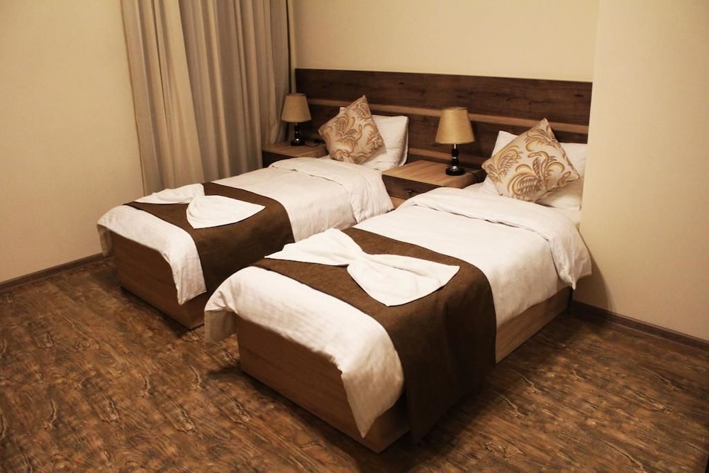 Guest House - MK view 2
