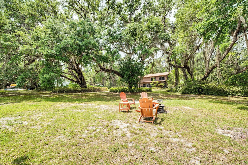 Lake Access + Private Patio: Sunny Inverness Apt!