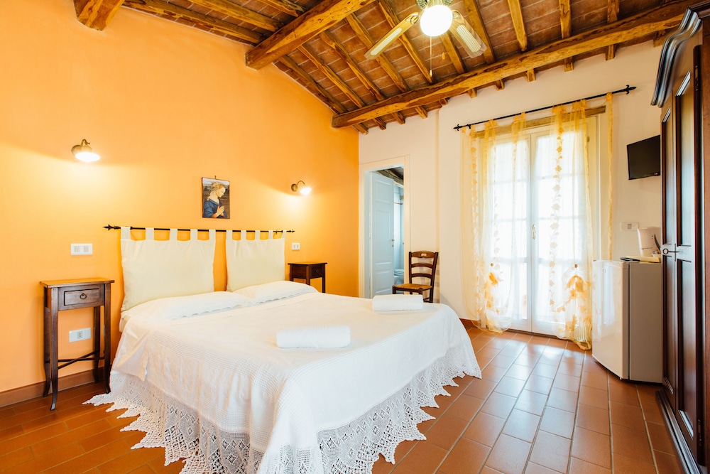 Agriturismo La Quercia view 2