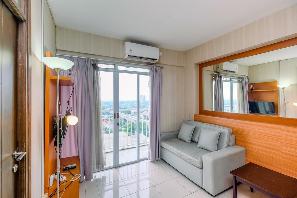 Comfort And Cozy Living 2Br Bogor Valley Apartment