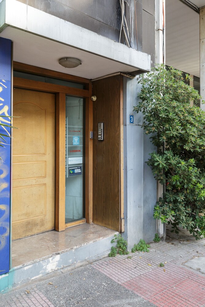 UPSTREET Spacious 2BD Apt Acropolis Museum