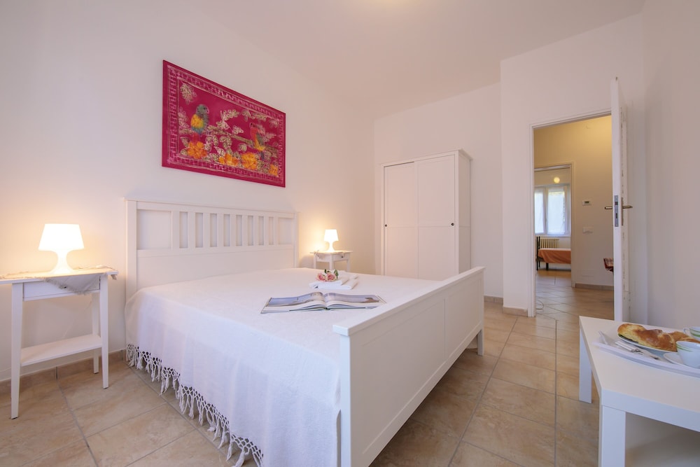 Casa Al Caprifoglio 600 Mt From Beach view 4