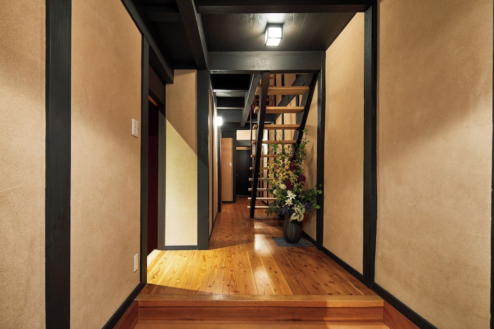 Miro Shijo Kawaramachi Tei