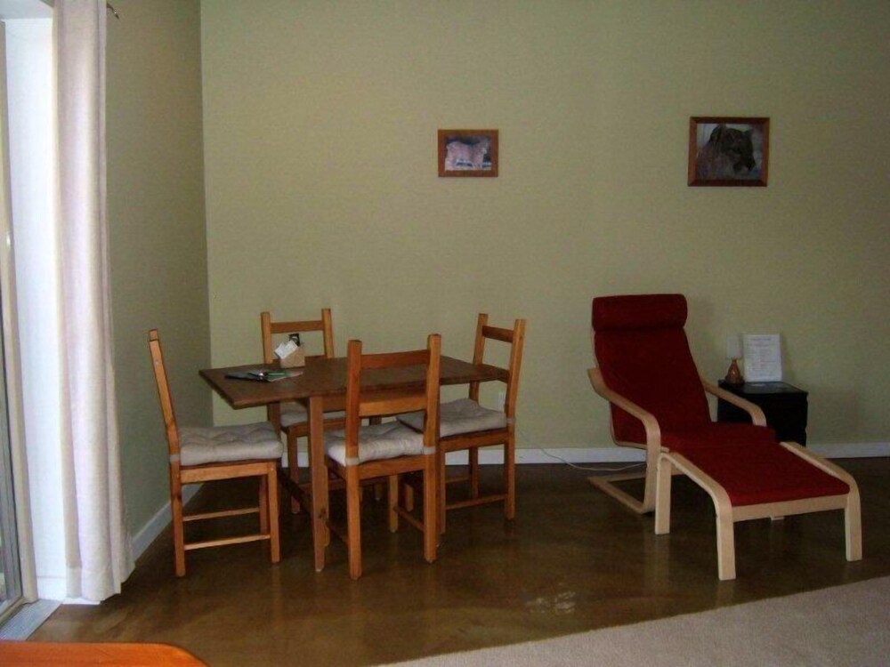 Baergnaescht Bed & Breakfast