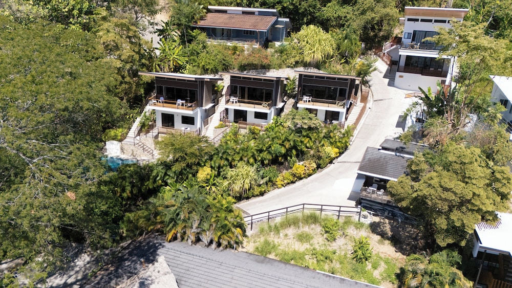 Sea View Paradise Retreat by Sea N' Rent