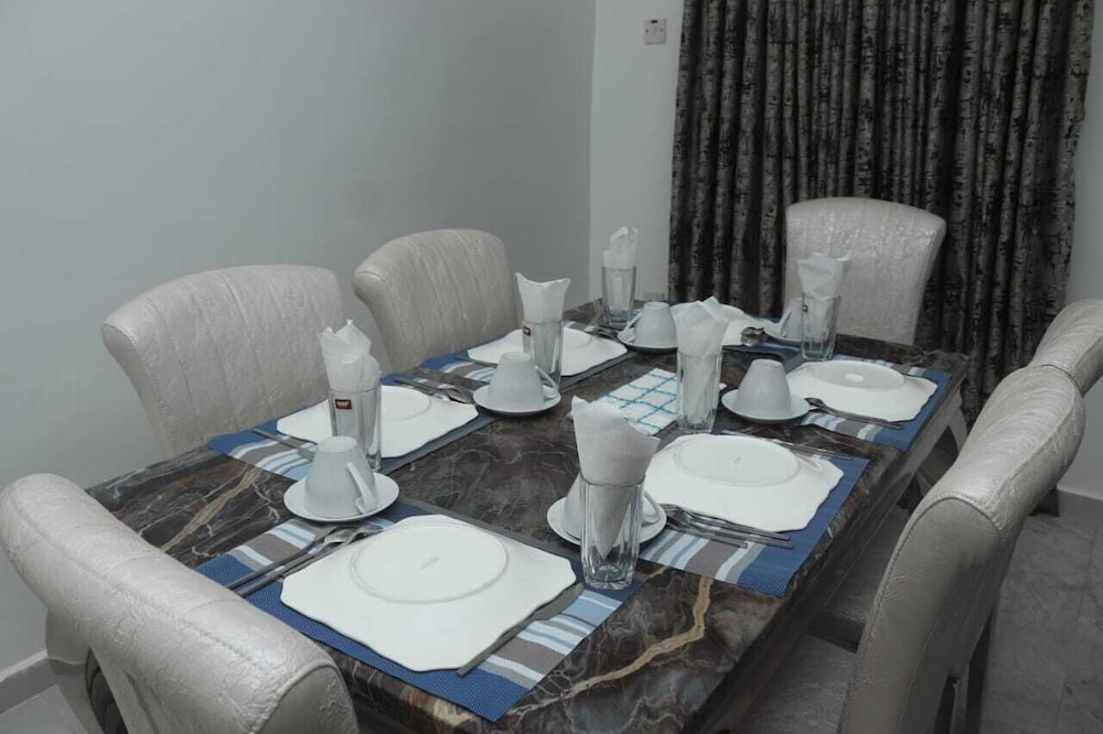 Luxurious 1 Duplex and 3 Flats Apartments, Ugbor Village RD, Benin City Nigeria