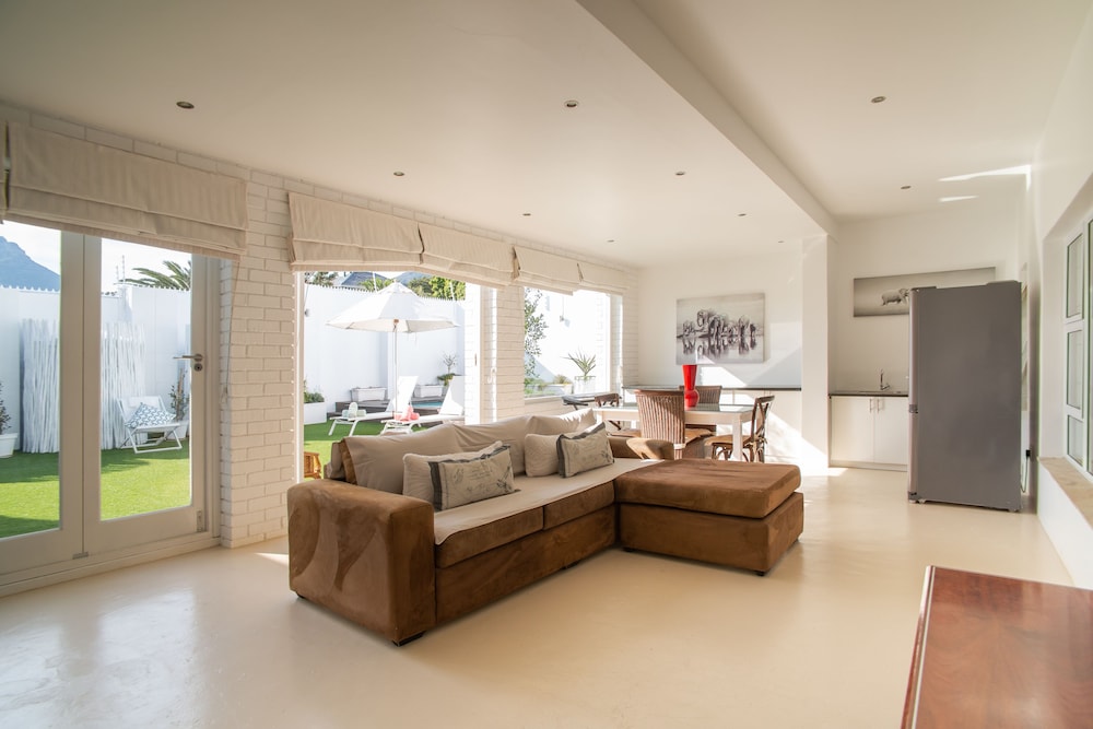 Funkey Villas