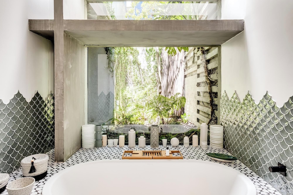 Opulent Spacious Fresnaye Sea View Leonotis Villa