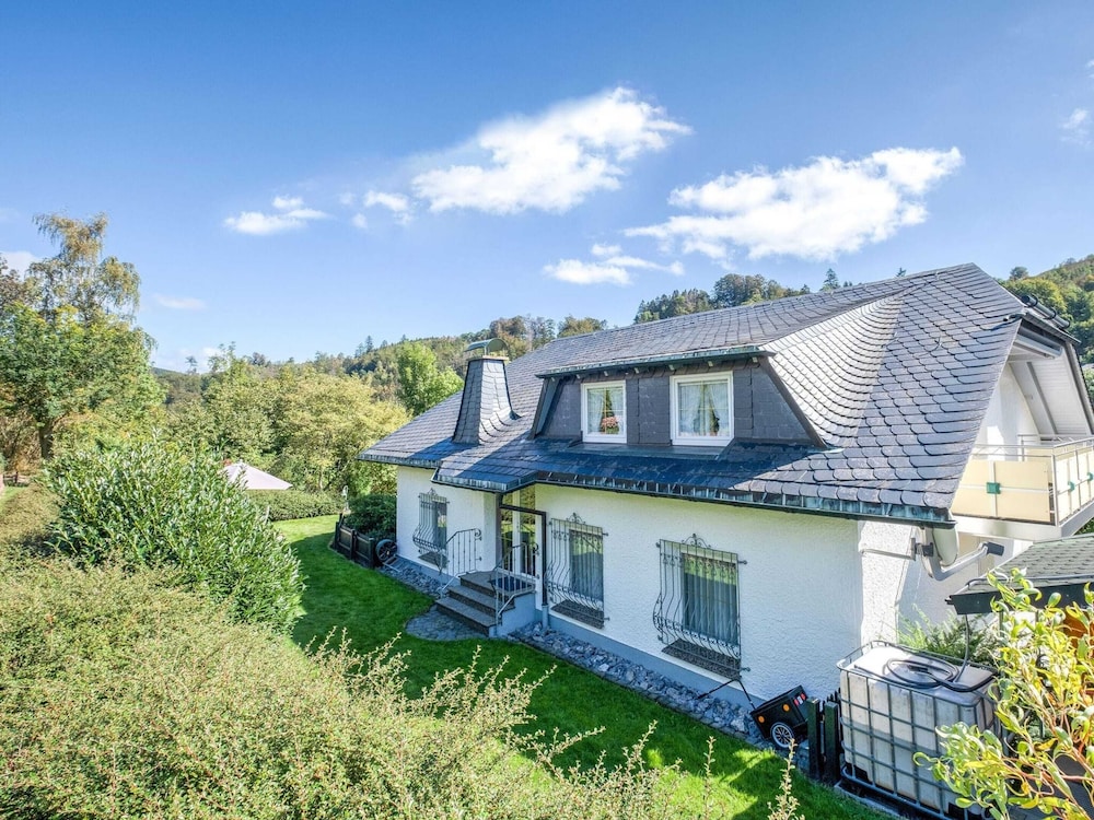 Moderne Ferienwohnung am Wald in Schwalefeld en Willingen