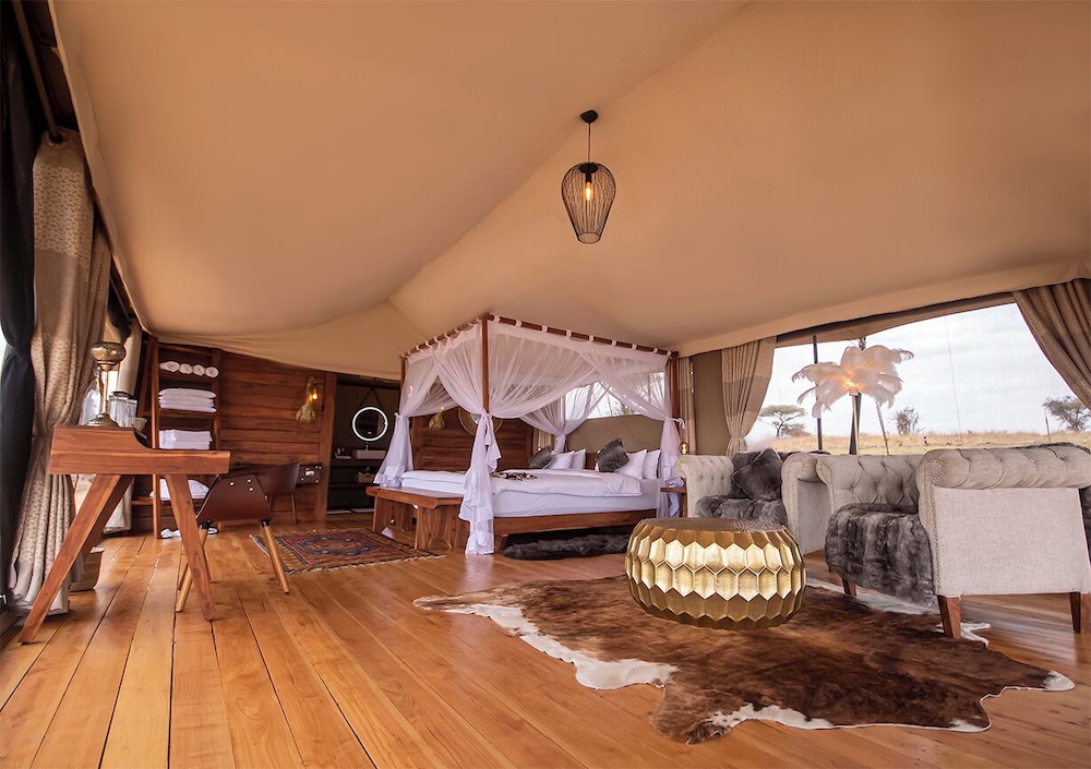 Serengeti Luxury Retreat view 2