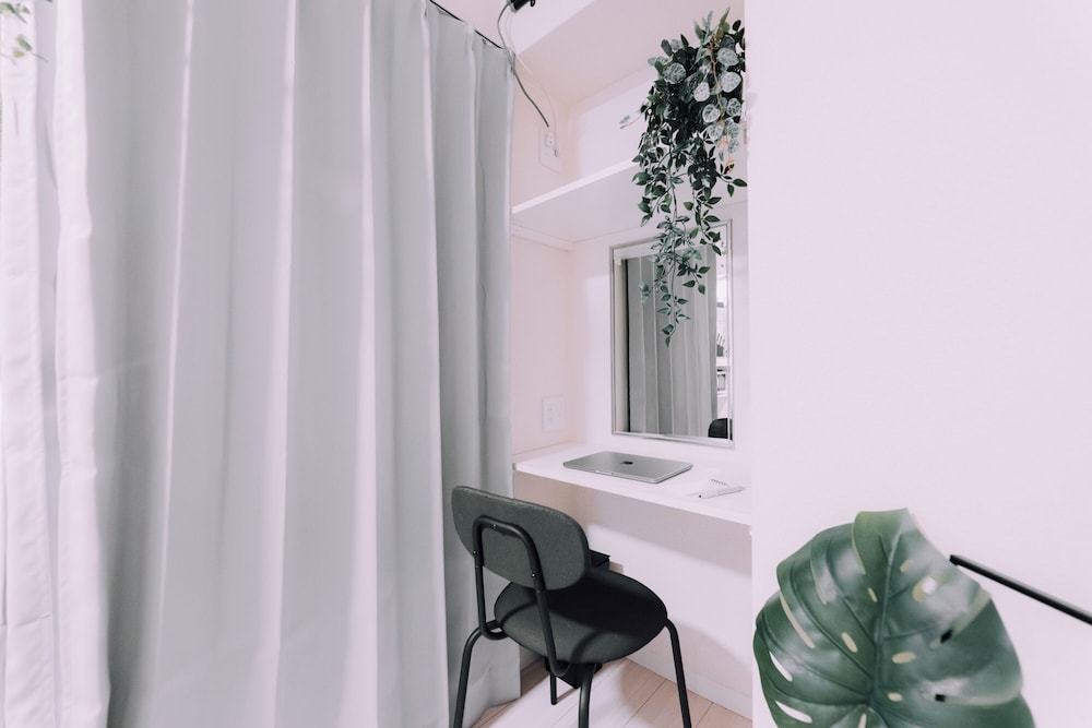 Minimalist Loft 602