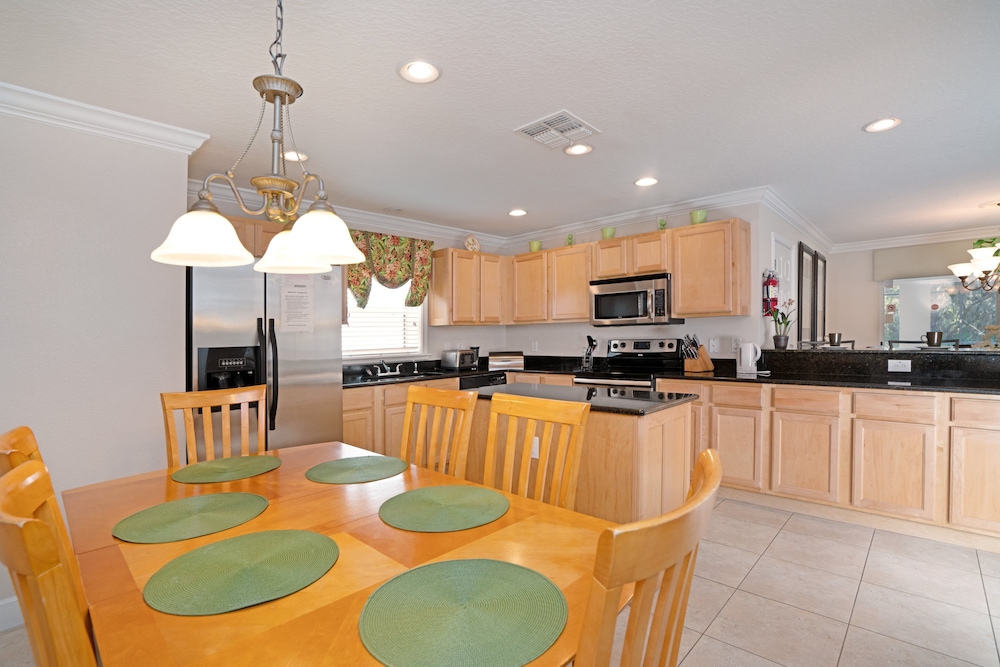 2173victoria - Image 2