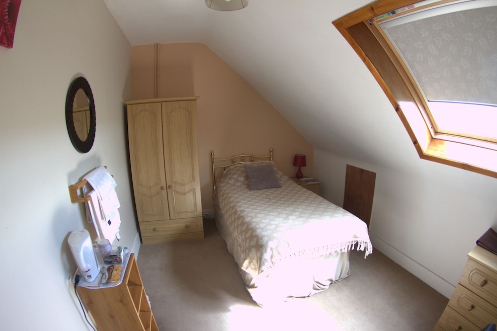 Rosemount Hotel