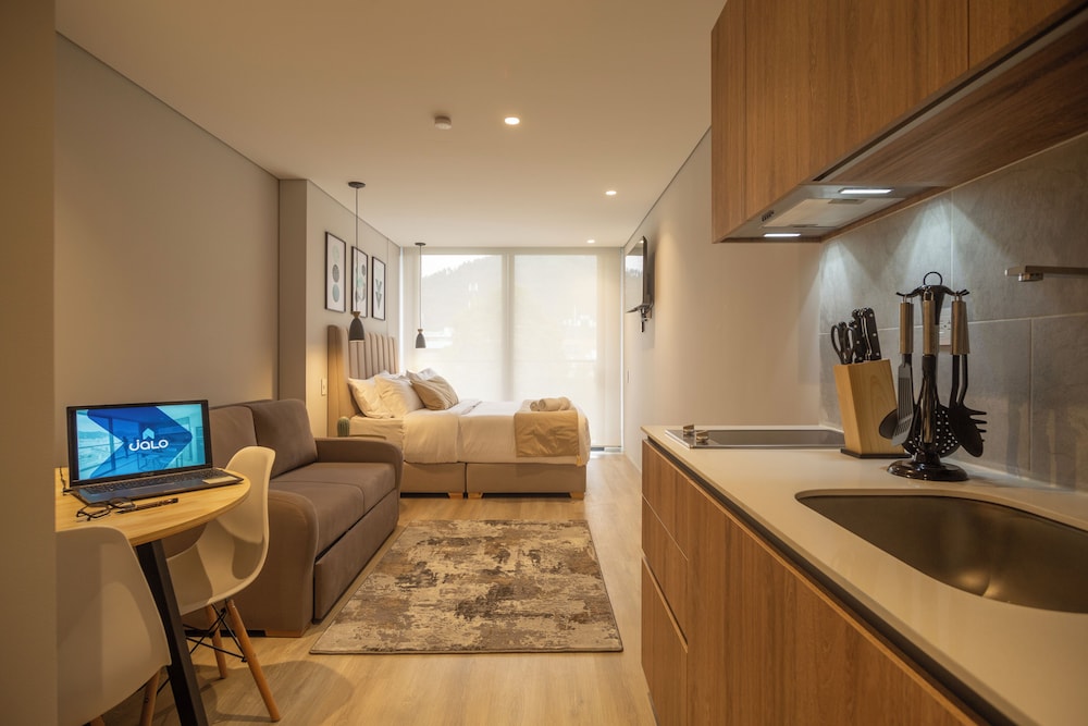 Edificio QO 97 By Jalo