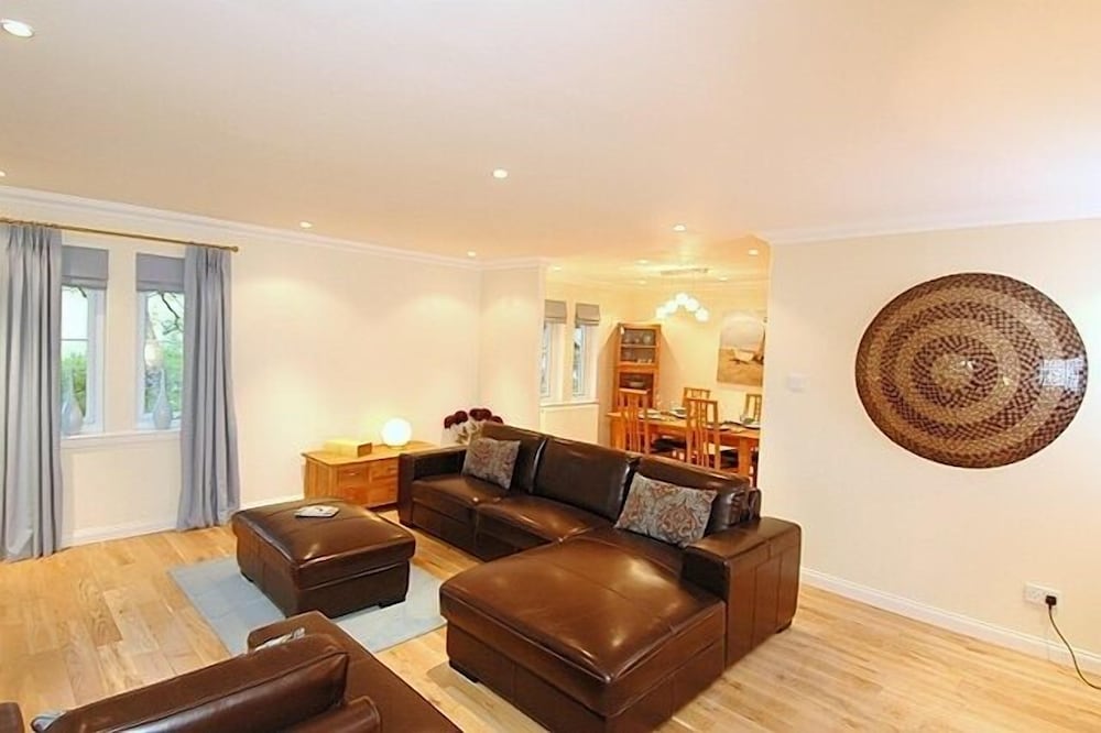 BCC Lochness Cottages