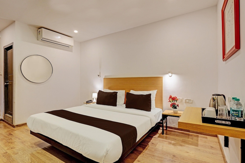 Spacious Comfort Stays at Ramamurthy Nagar
