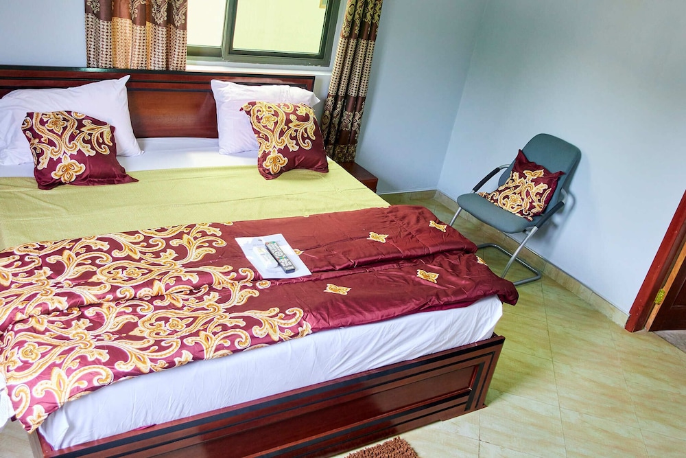 INDIGO COTTAGE view 5