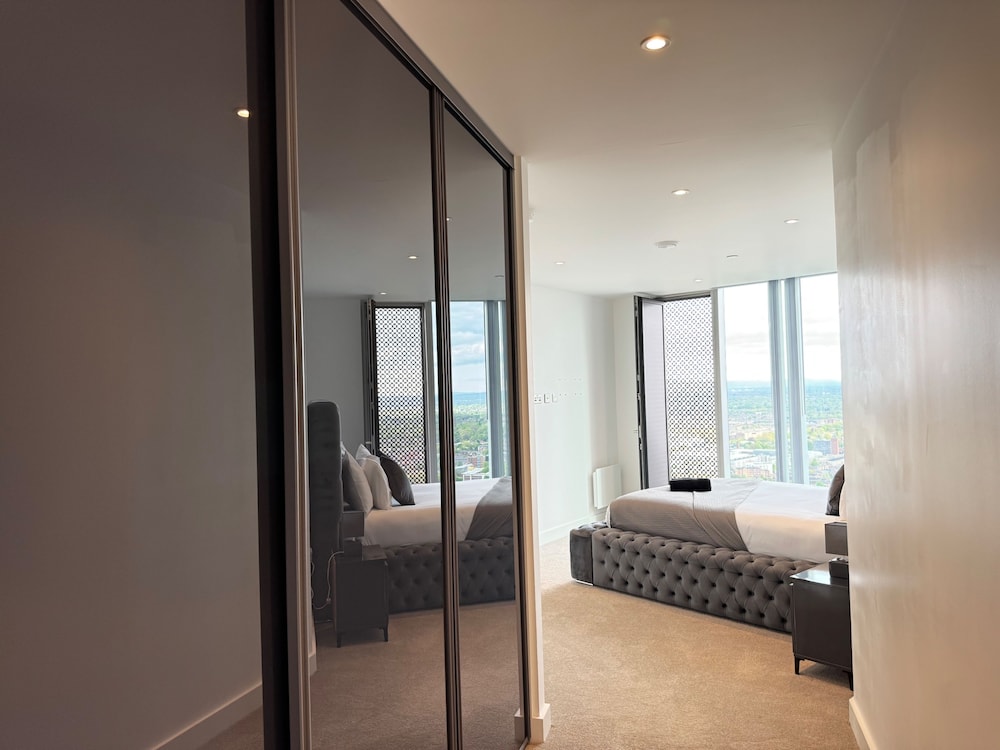Manchester Oasis - Modern 3 Bedroom Apartment