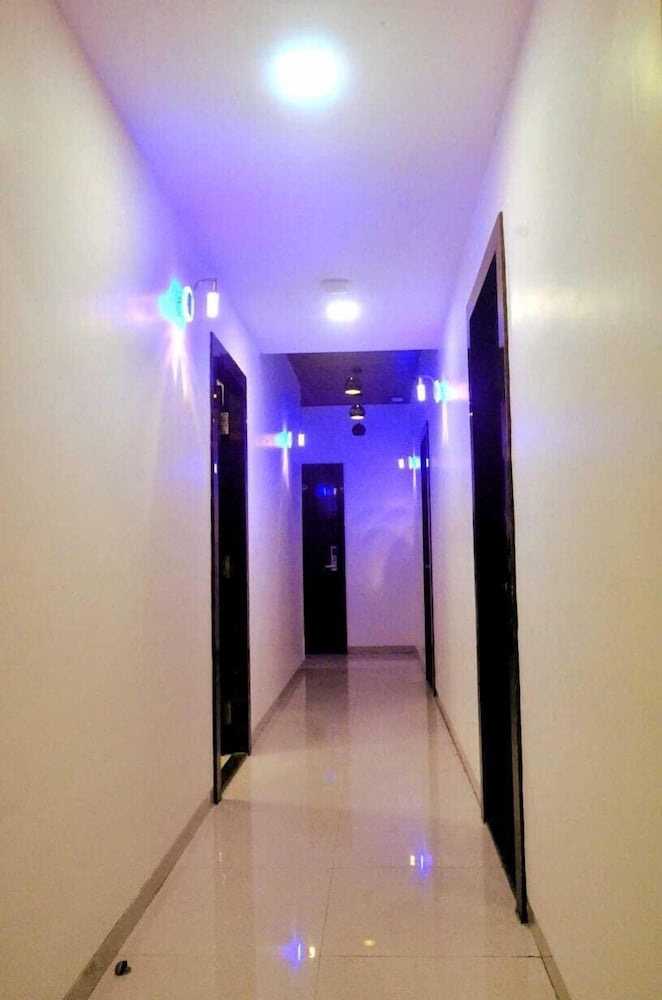 Mumbai Vacations - THE BEST HOTEL MUMBAI - Property Image 3