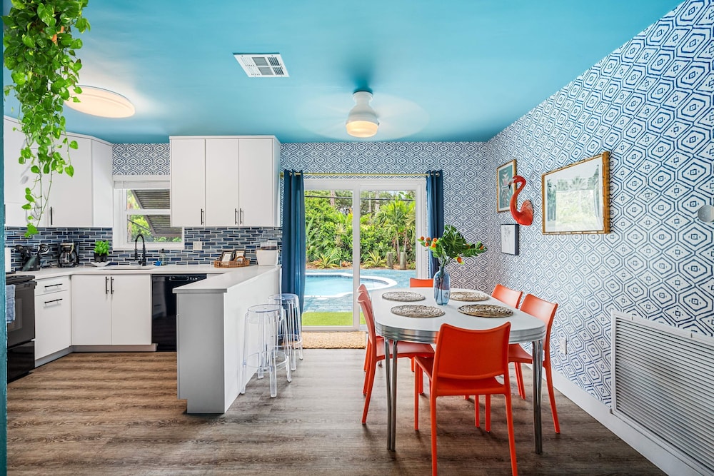 Eccentric Home With Pool Tiki hut Outdoor Kitchen