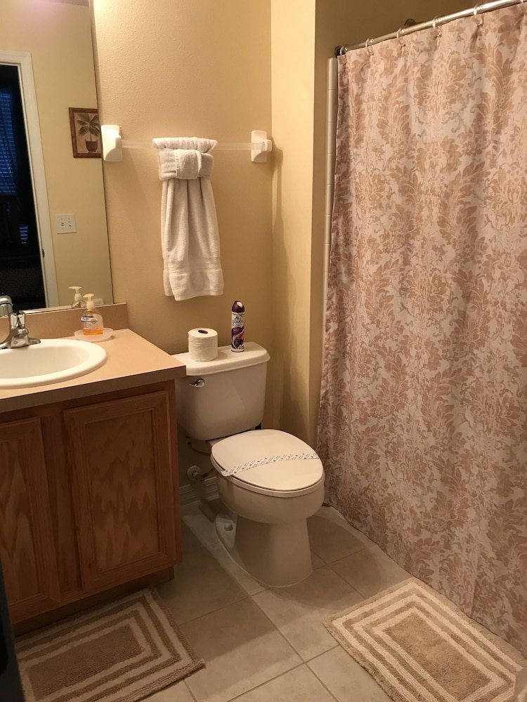 4BR 3BA Home in Emerald Island Resort by CV-8540