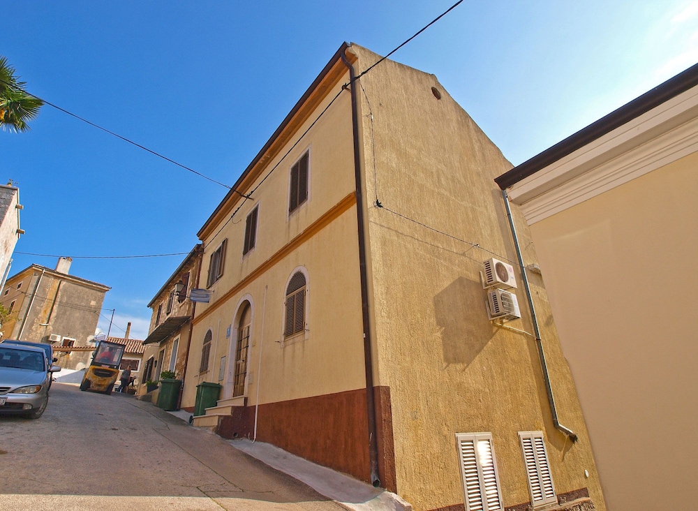 Apartments Danica 271