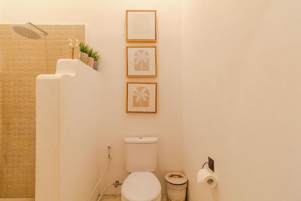 Villa Cocodrilos 1 by Pertama Management