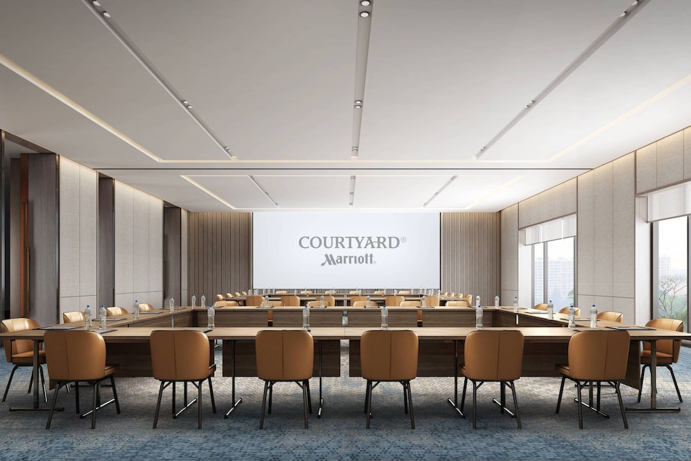 Courtyard by Marriott Liuzhou Sanjiang view 3