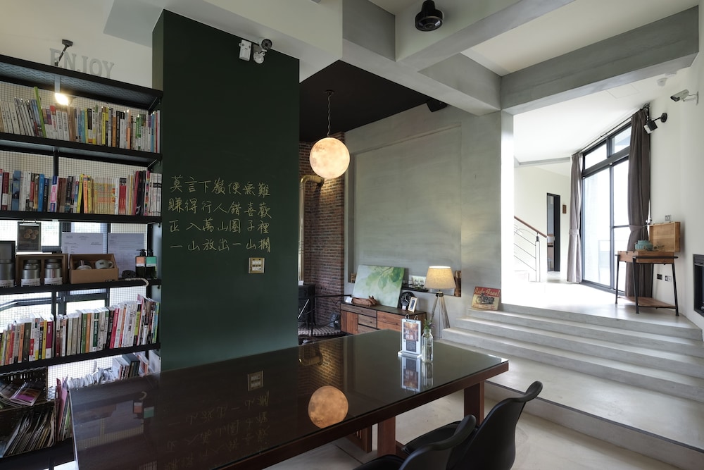 Chosenone Private Guest House