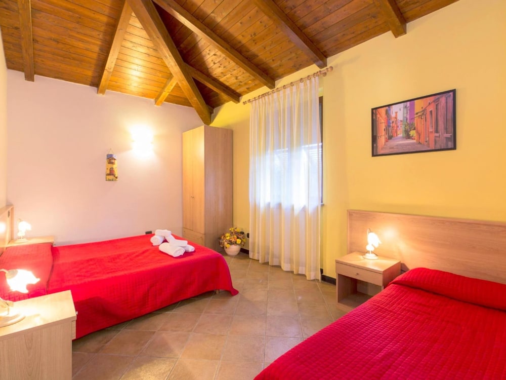 Charming Residence in the Hills Surrounding La Spezia view 4