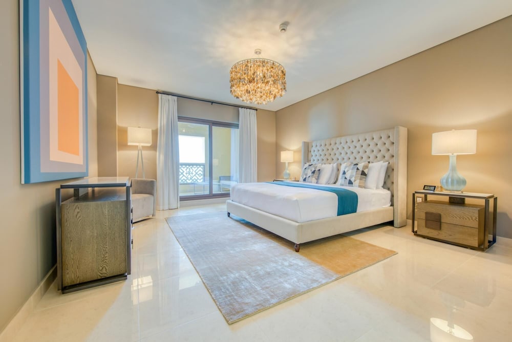 Luxury Palm Apartment With Beach Sea View