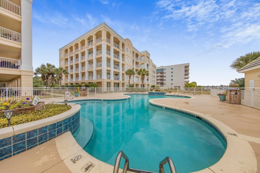 Spacious Condo on the bay Indoor Outdoor Pool view 3
