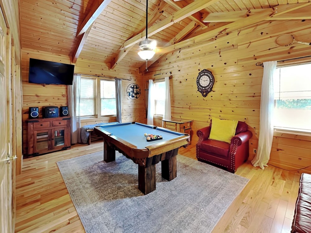Charlottes Haus by Jackson Mountain Rentals
