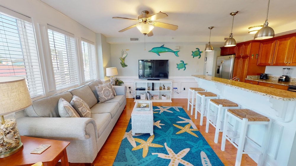 Captains Watch 2 by Tybee Vacation Rentals