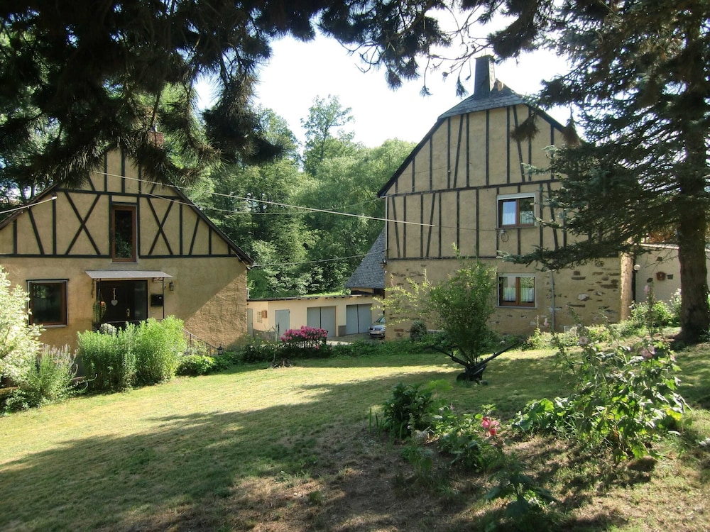 Idyllic Studio Apartment Near Kaifenheim and Near the Forest - Property Image 15