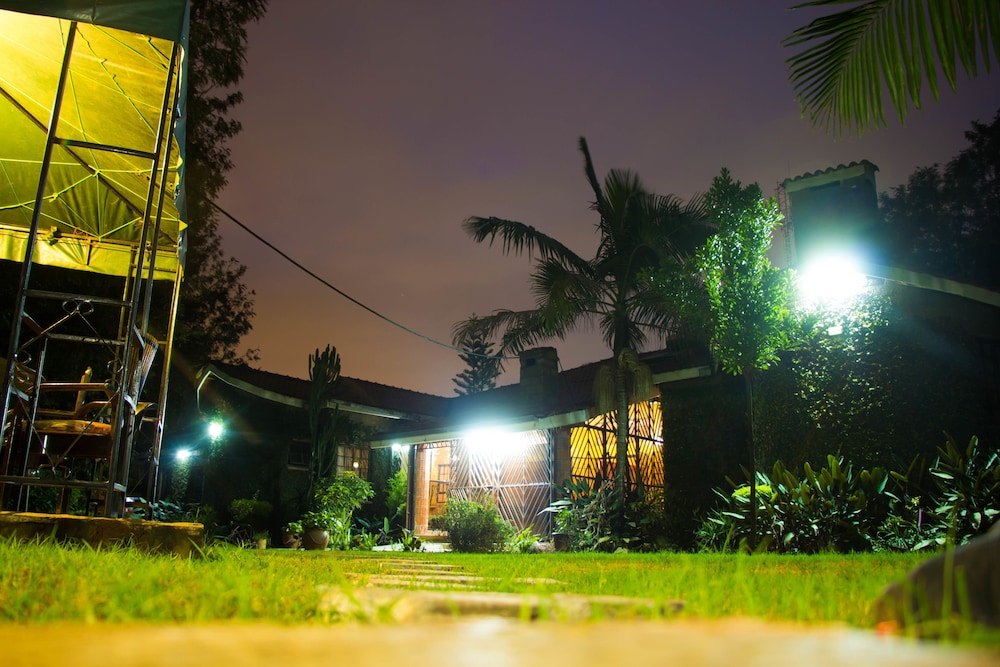 Bush House and Camp