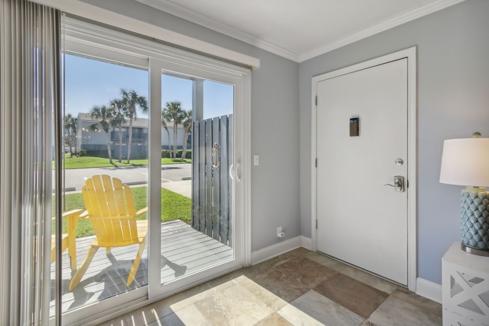 Fernandina Shores 6398 2 Bedroom Condo