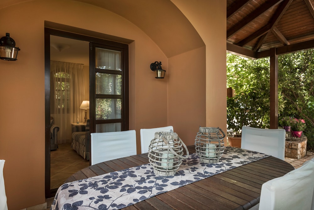 Iason Villas