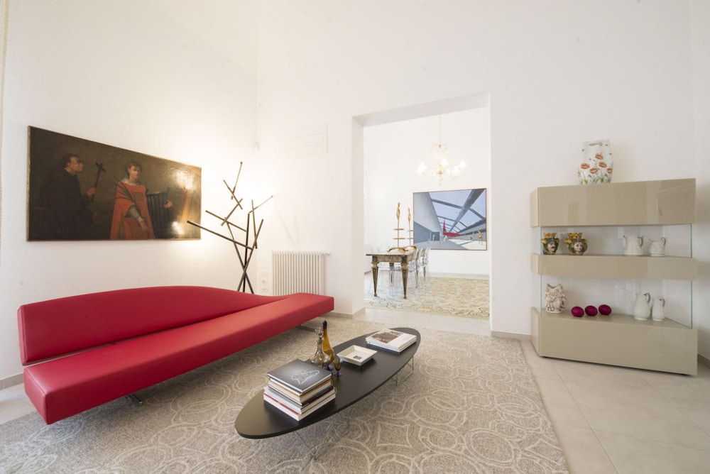 Luxury Gattopardo Apartment by Lago Design - IBR view 3