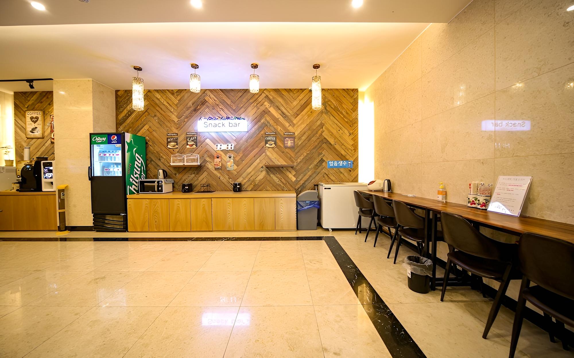 Wanju Grand Hotel view 2