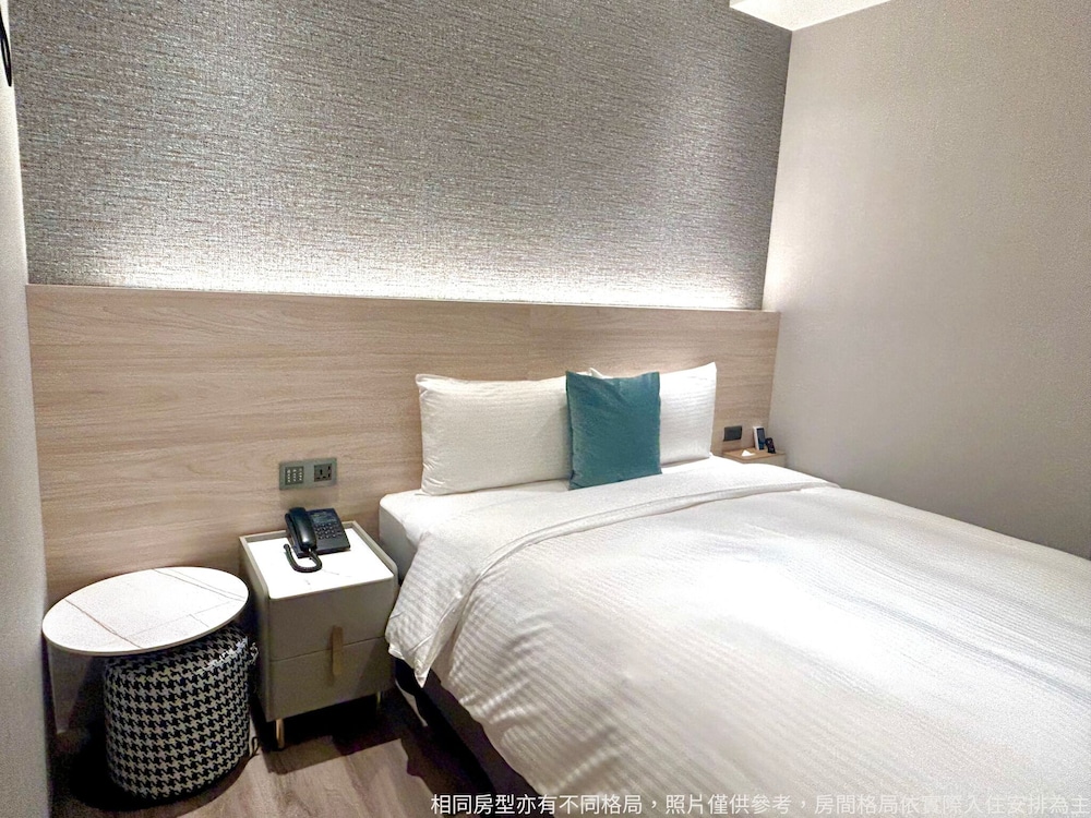 Fun Stay Inn Ximen